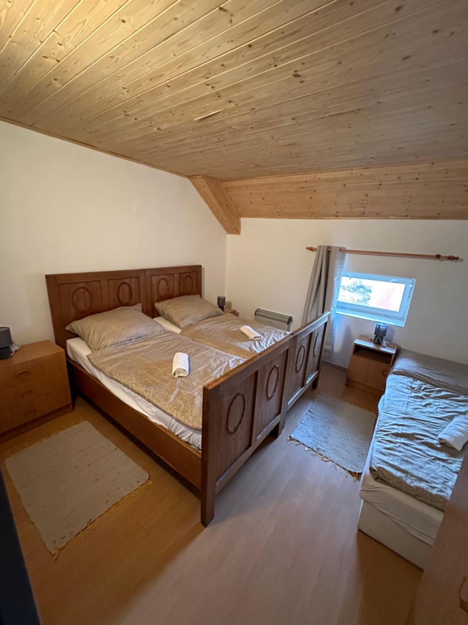 Apartment Dehtare 外观 照片