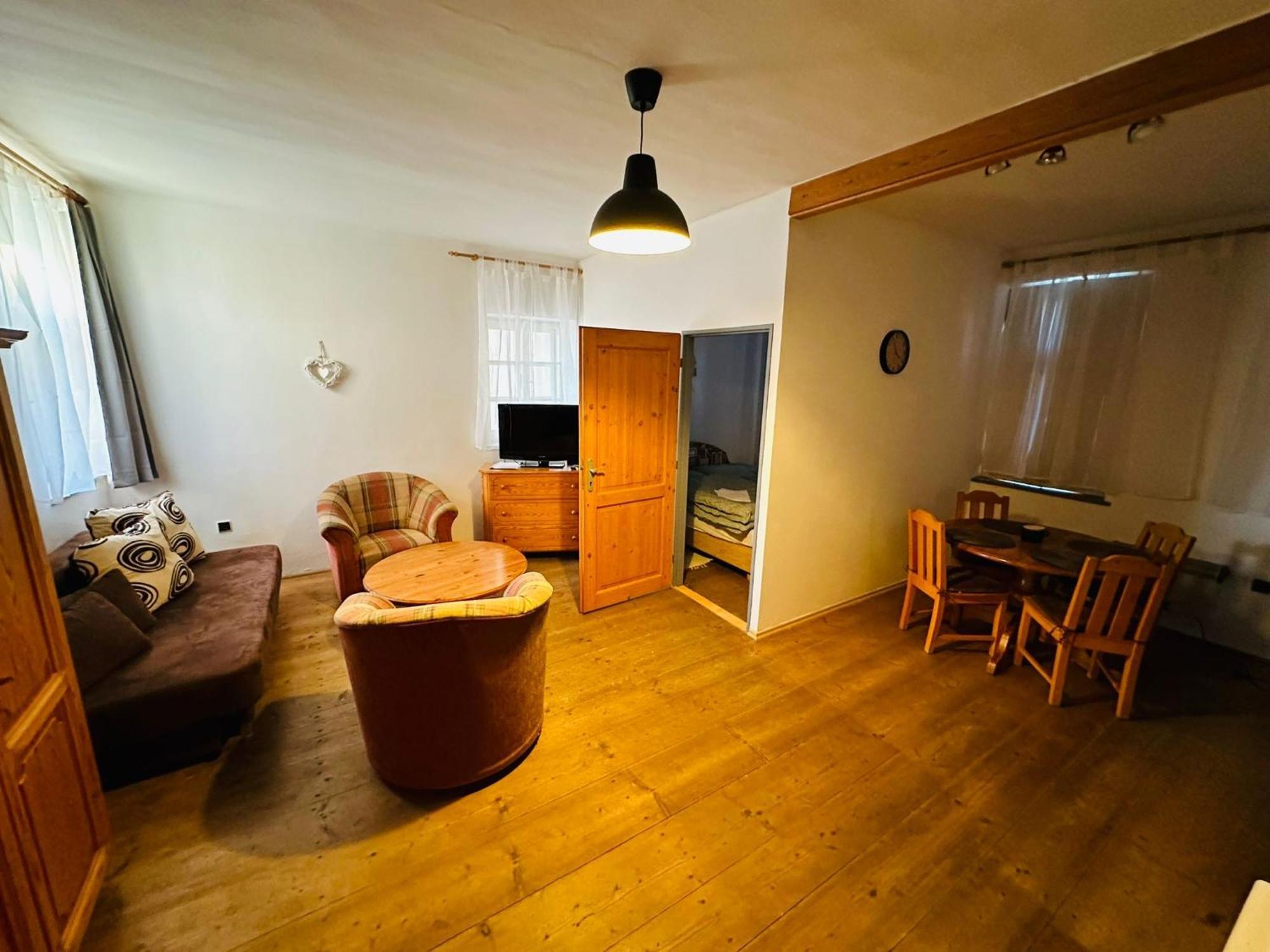 Apartment Dehtare 外观 照片