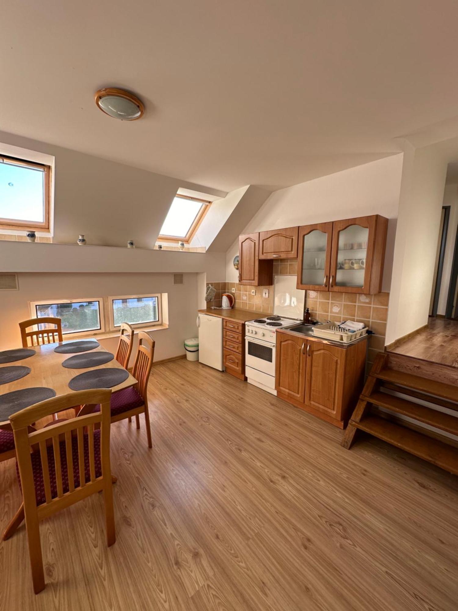 Apartment Dehtare 外观 照片